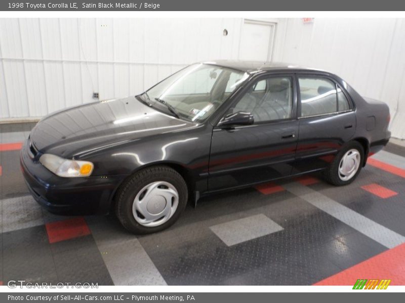 Satin Black Metallic / Beige 1998 Toyota Corolla LE