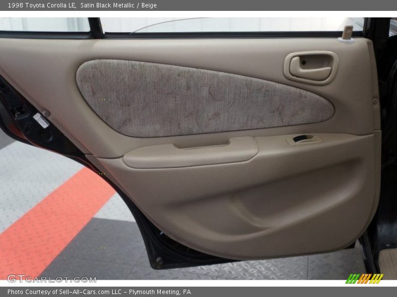 Satin Black Metallic / Beige 1998 Toyota Corolla LE