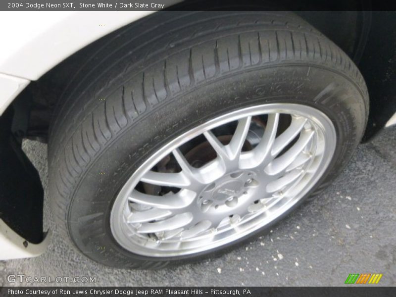 Stone White / Dark Slate Gray 2004 Dodge Neon SXT