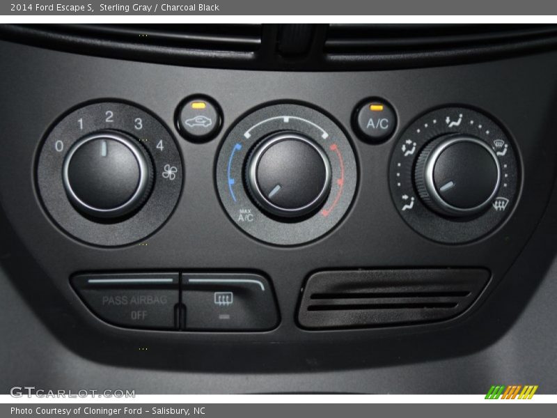 Sterling Gray / Charcoal Black 2014 Ford Escape S