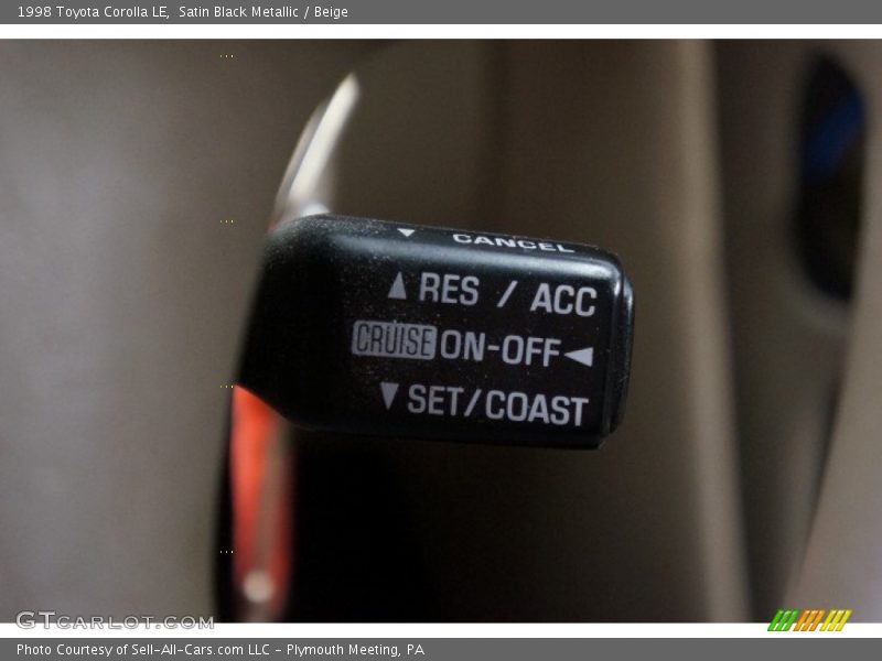 Satin Black Metallic / Beige 1998 Toyota Corolla LE
