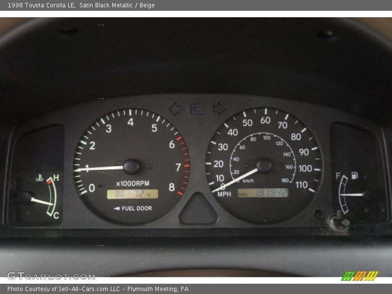 Satin Black Metallic / Beige 1998 Toyota Corolla LE