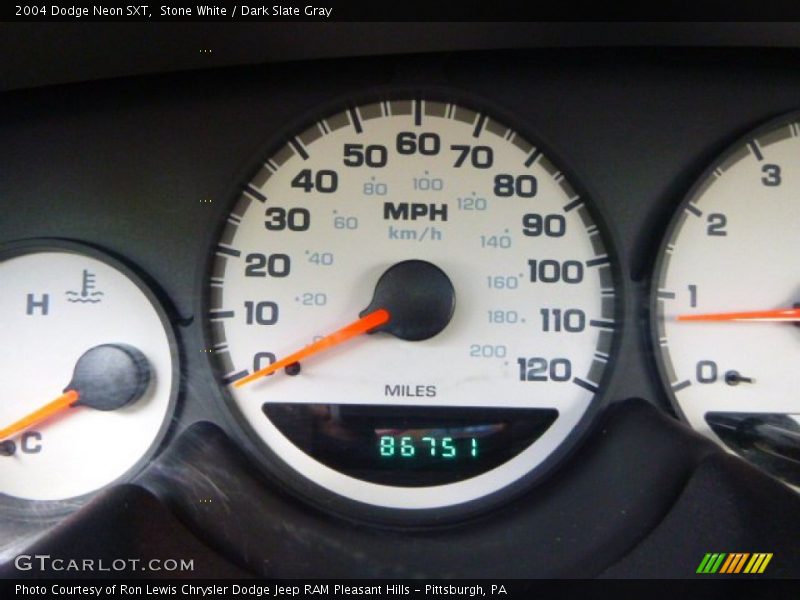 Stone White / Dark Slate Gray 2004 Dodge Neon SXT