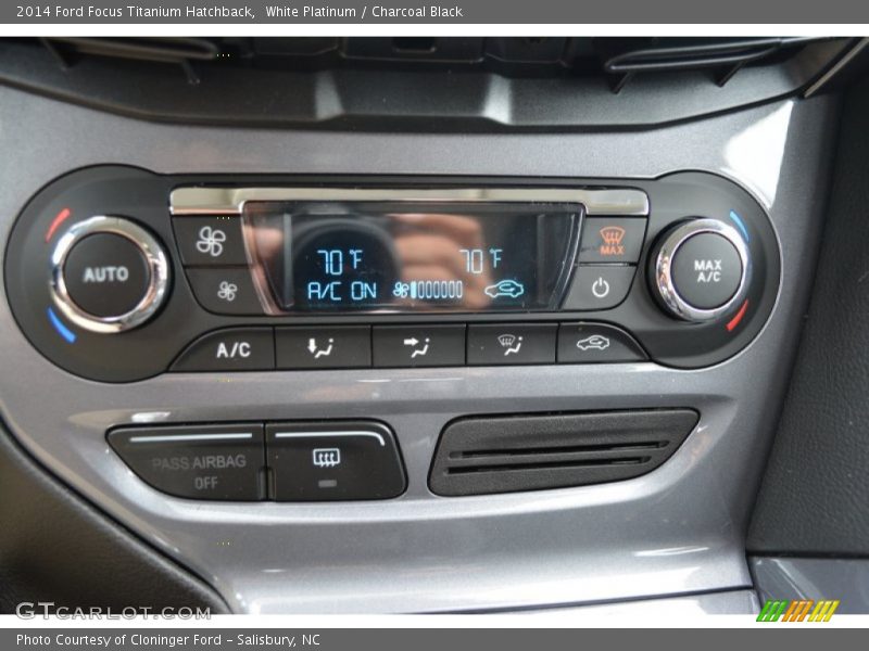 White Platinum / Charcoal Black 2014 Ford Focus Titanium Hatchback