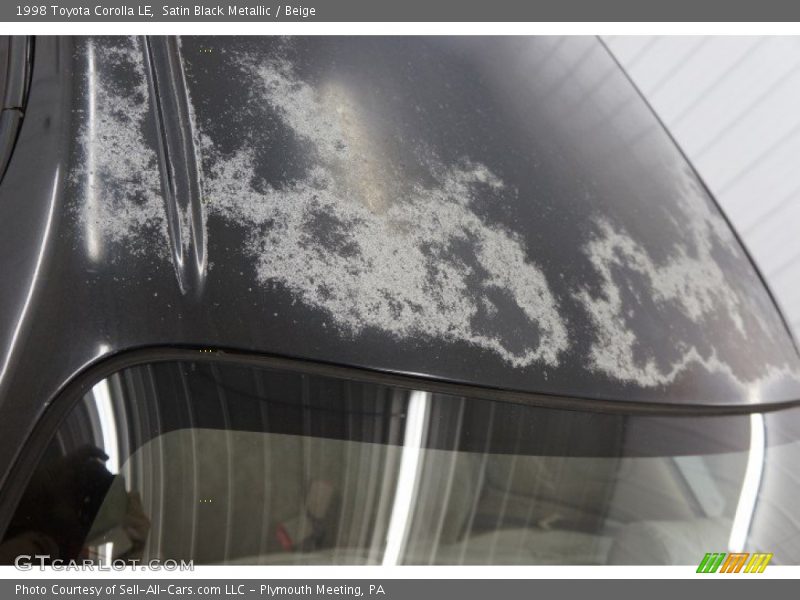 Satin Black Metallic / Beige 1998 Toyota Corolla LE