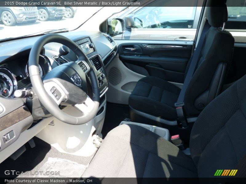 Billet Silver Metallic / Black/Light Graystone 2015 Dodge Grand Caravan SE