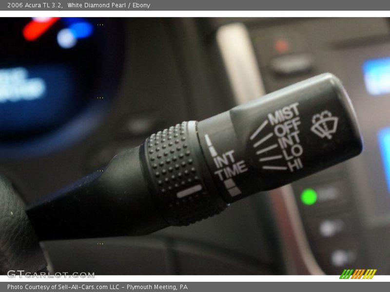 White Diamond Pearl / Ebony 2006 Acura TL 3.2