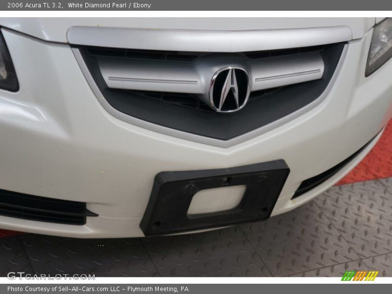 White Diamond Pearl / Ebony 2006 Acura TL 3.2