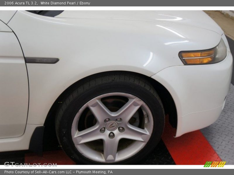 White Diamond Pearl / Ebony 2006 Acura TL 3.2