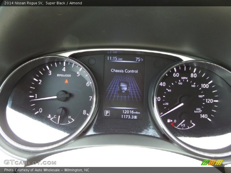Super Black / Almond 2014 Nissan Rogue SV