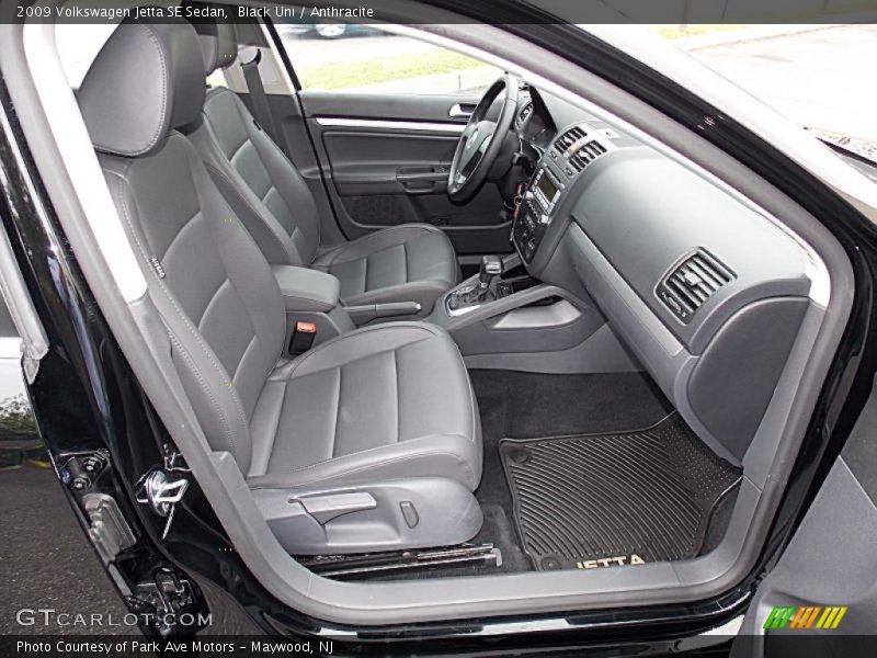 Black Uni / Anthracite 2009 Volkswagen Jetta SE Sedan