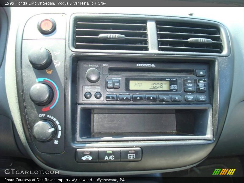 Vogue Silver Metallic / Gray 1999 Honda Civic VP Sedan