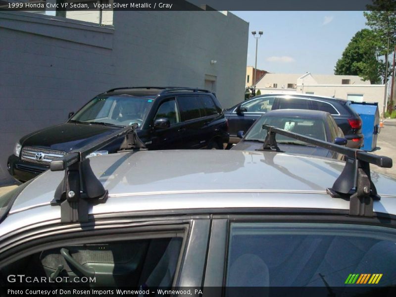 Vogue Silver Metallic / Gray 1999 Honda Civic VP Sedan