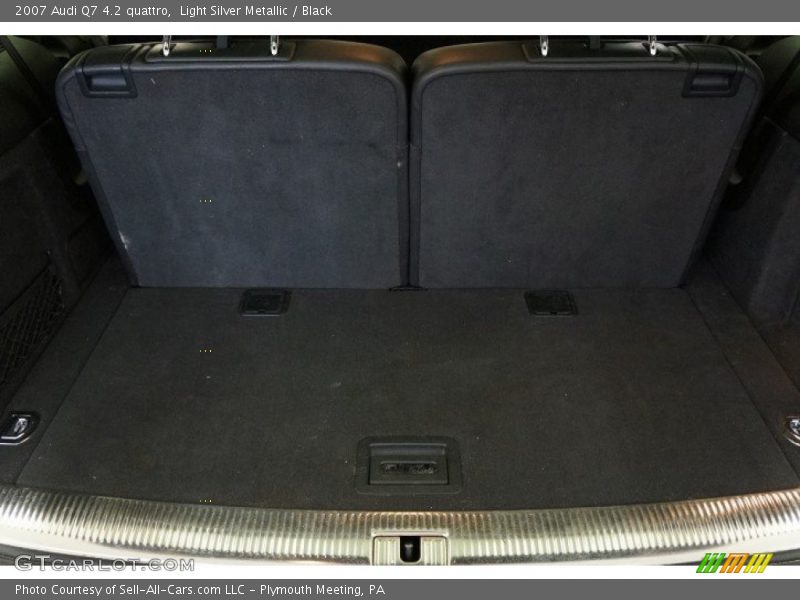 Light Silver Metallic / Black 2007 Audi Q7 4.2 quattro