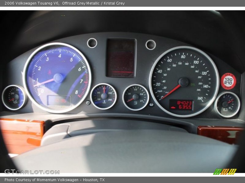Offroad Grey Metallic / Kristal Grey 2006 Volkswagen Touareg V6