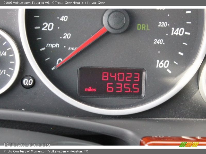 Offroad Grey Metallic / Kristal Grey 2006 Volkswagen Touareg V6