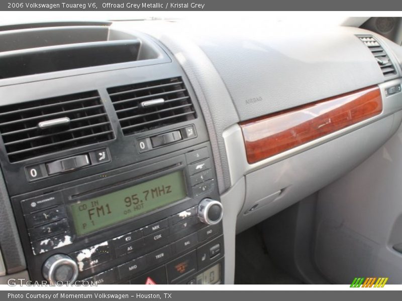 Offroad Grey Metallic / Kristal Grey 2006 Volkswagen Touareg V6