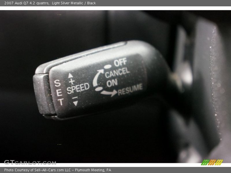 Light Silver Metallic / Black 2007 Audi Q7 4.2 quattro