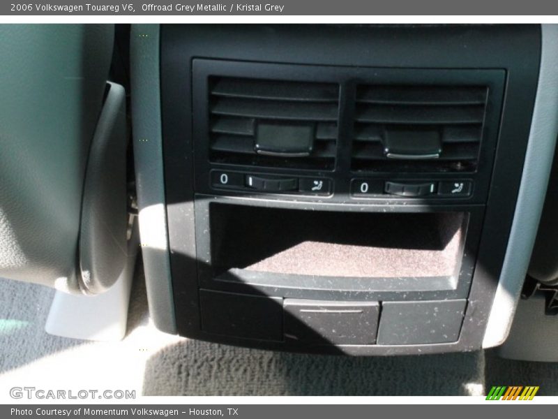 Offroad Grey Metallic / Kristal Grey 2006 Volkswagen Touareg V6