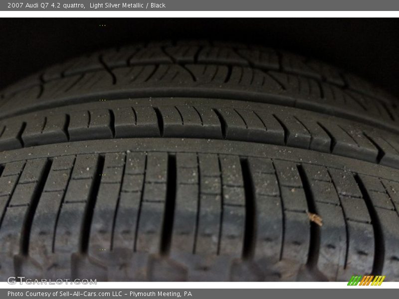 Light Silver Metallic / Black 2007 Audi Q7 4.2 quattro