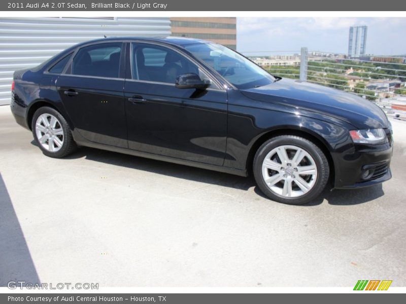 Brilliant Black / Light Gray 2011 Audi A4 2.0T Sedan