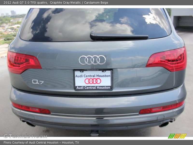 Graphite Gray Metallic / Cardamom Beige 2012 Audi Q7 3.0 TFSI quattro