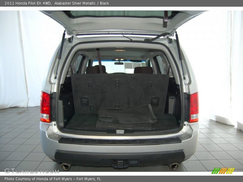 Alabaster Silver Metallic / Black 2011 Honda Pilot EX 4WD