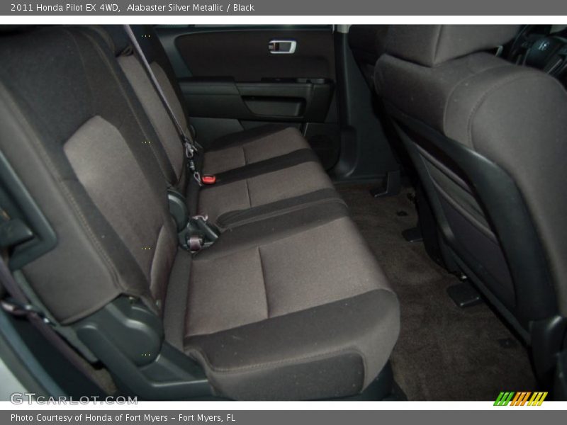 Alabaster Silver Metallic / Black 2011 Honda Pilot EX 4WD
