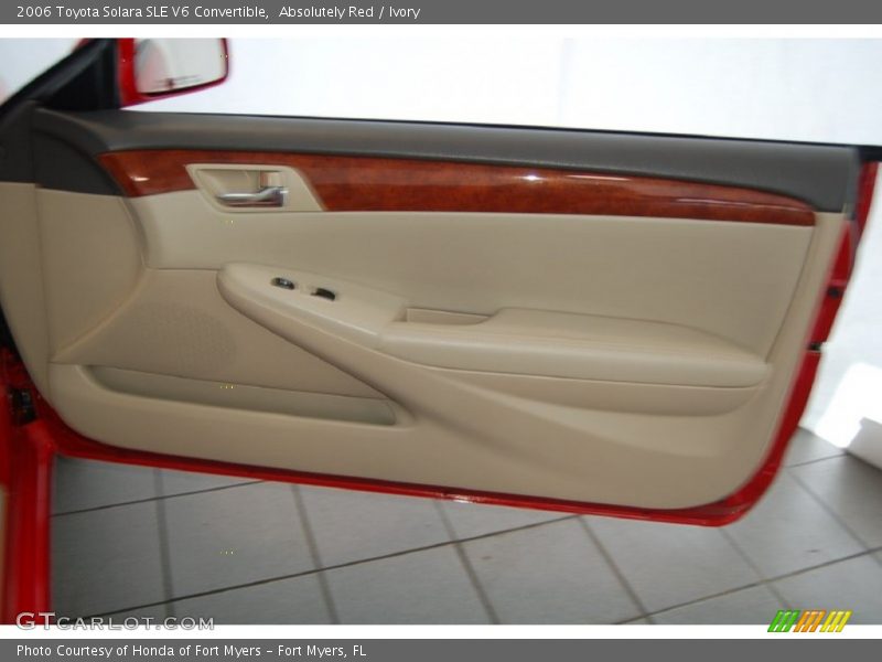 Absolutely Red / Ivory 2006 Toyota Solara SLE V6 Convertible