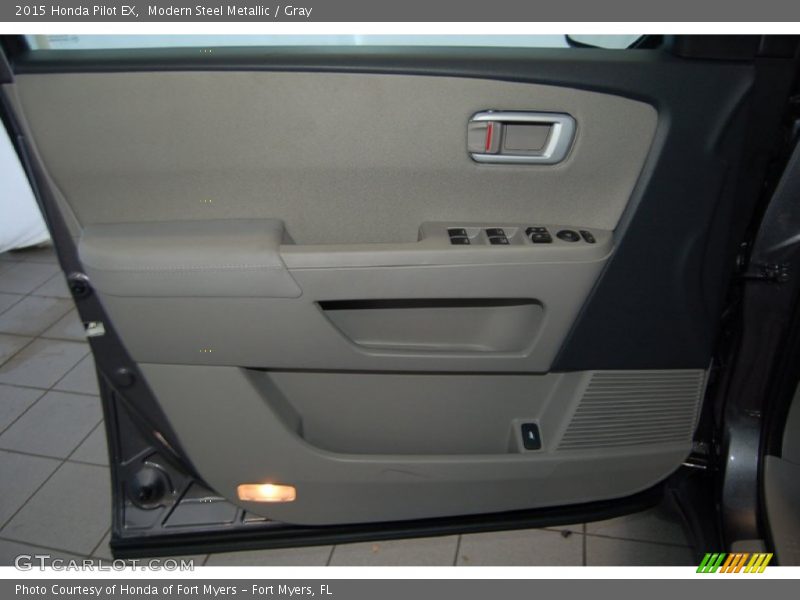 Modern Steel Metallic / Gray 2015 Honda Pilot EX