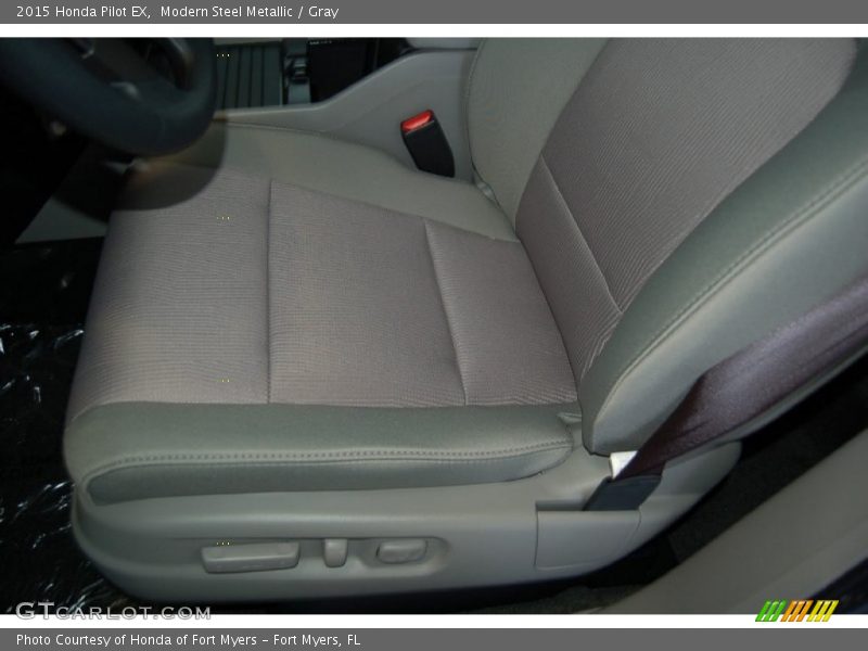 Modern Steel Metallic / Gray 2015 Honda Pilot EX