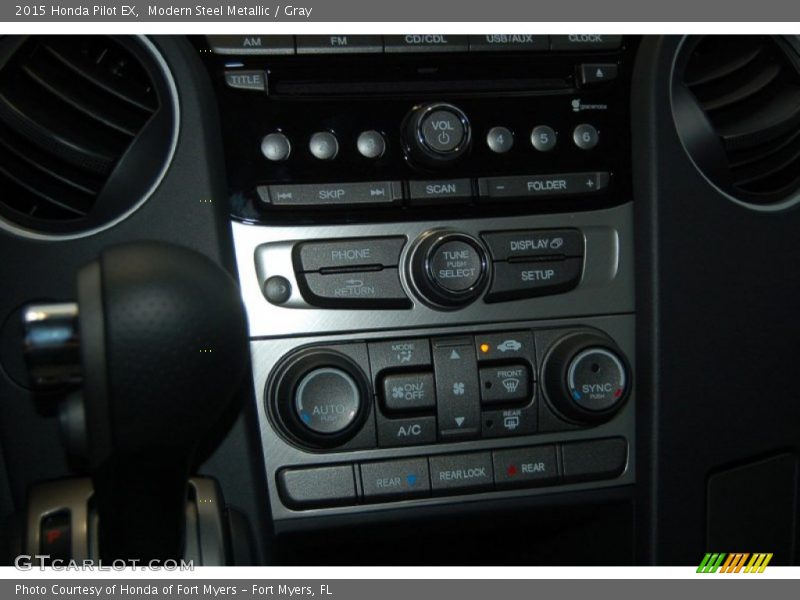 Modern Steel Metallic / Gray 2015 Honda Pilot EX