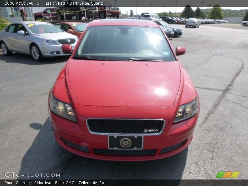 Passion Red / Dark Beige/Quartz 2006 Volvo S40 T5