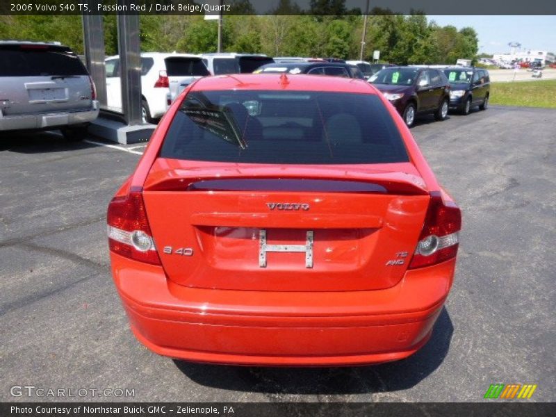 Passion Red / Dark Beige/Quartz 2006 Volvo S40 T5