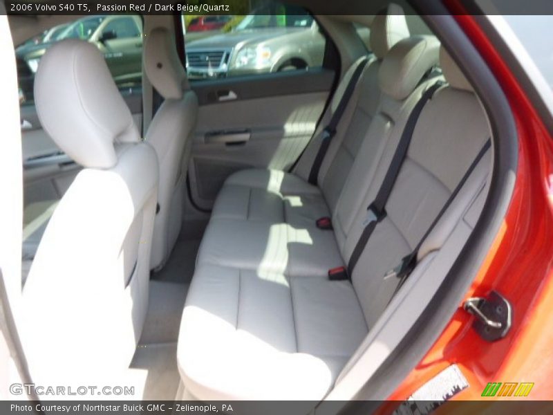 Passion Red / Dark Beige/Quartz 2006 Volvo S40 T5