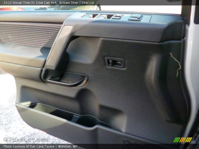 Brilliant Silver / Charcoal 2013 Nissan Titan SV Crew Cab 4x4