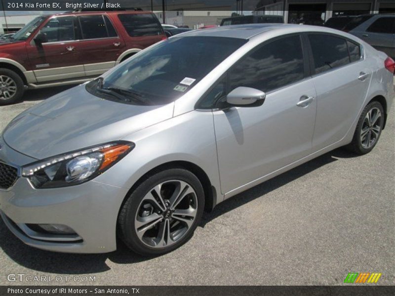 Bright Silver / Black 2014 Kia Forte EX