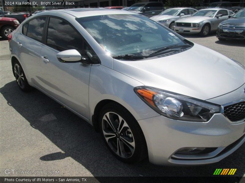 Bright Silver / Black 2014 Kia Forte EX