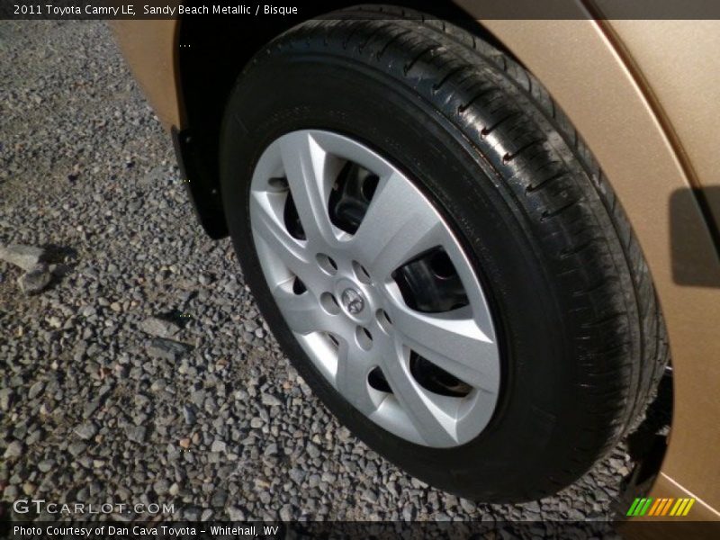 Sandy Beach Metallic / Bisque 2011 Toyota Camry LE