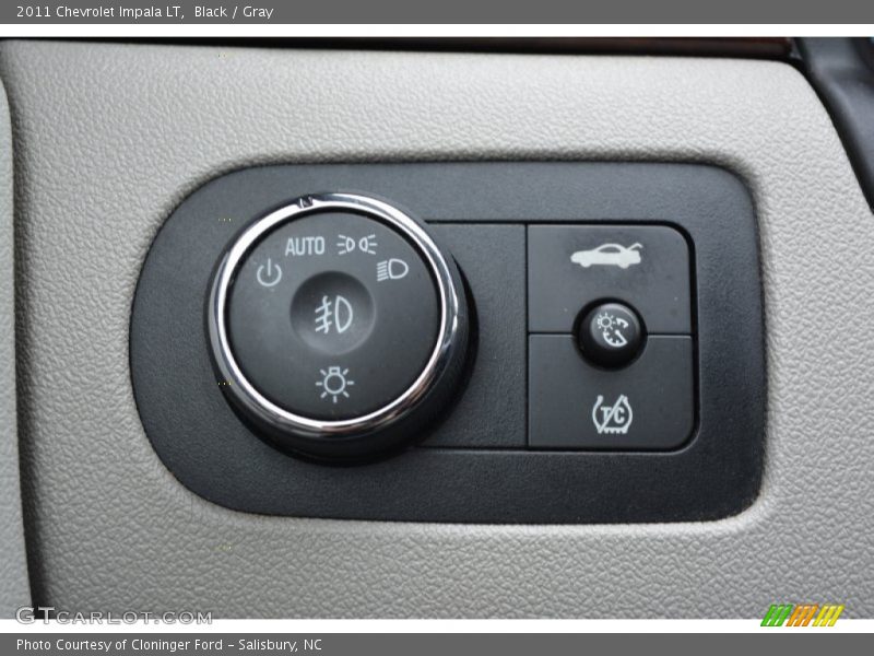 Black / Gray 2011 Chevrolet Impala LT
