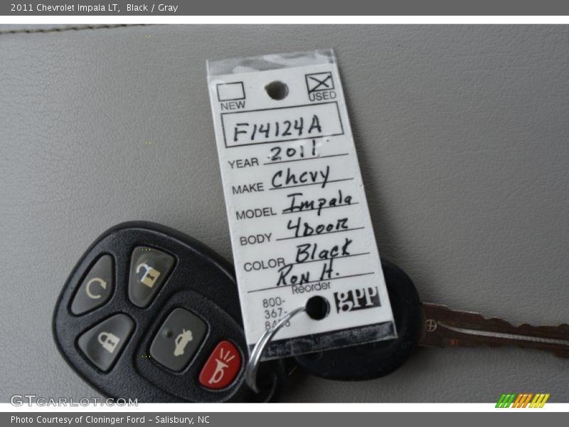 Black / Gray 2011 Chevrolet Impala LT