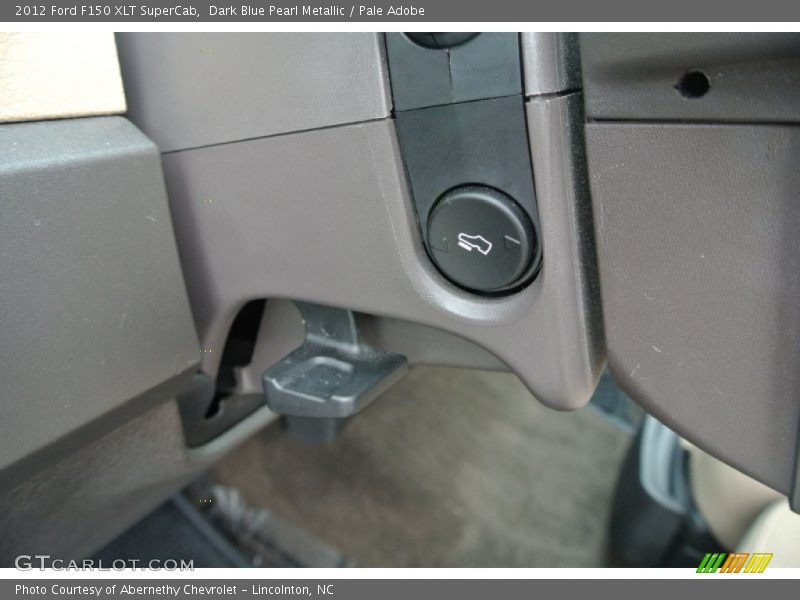 Dark Blue Pearl Metallic / Pale Adobe 2012 Ford F150 XLT SuperCab