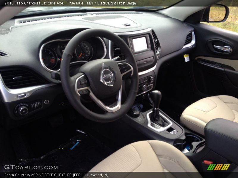 True Blue Pearl / Black/Light Frost Beige 2015 Jeep Cherokee Latitude 4x4