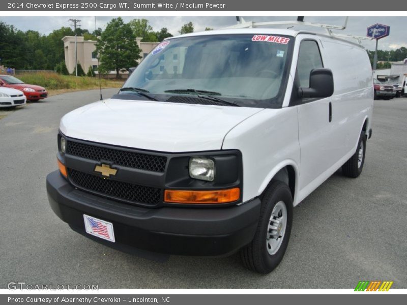 Summit White / Medium Pewter 2014 Chevrolet Express 2500 Cargo WT