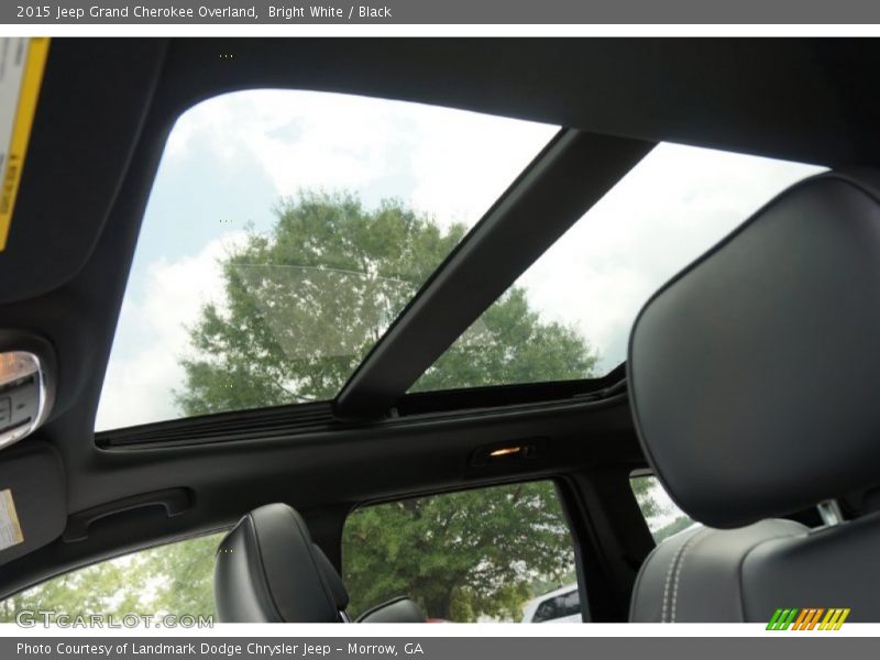 Bright White / Black 2015 Jeep Grand Cherokee Overland