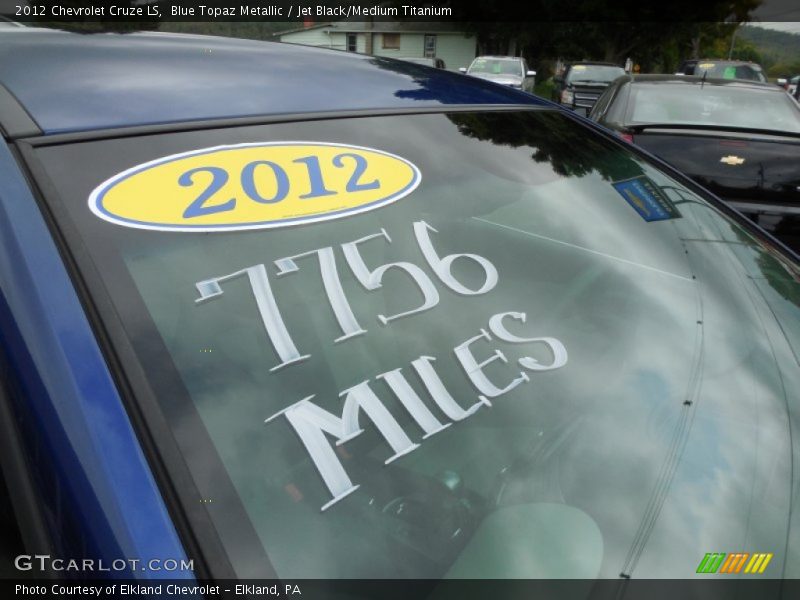 Blue Topaz Metallic / Jet Black/Medium Titanium 2012 Chevrolet Cruze LS
