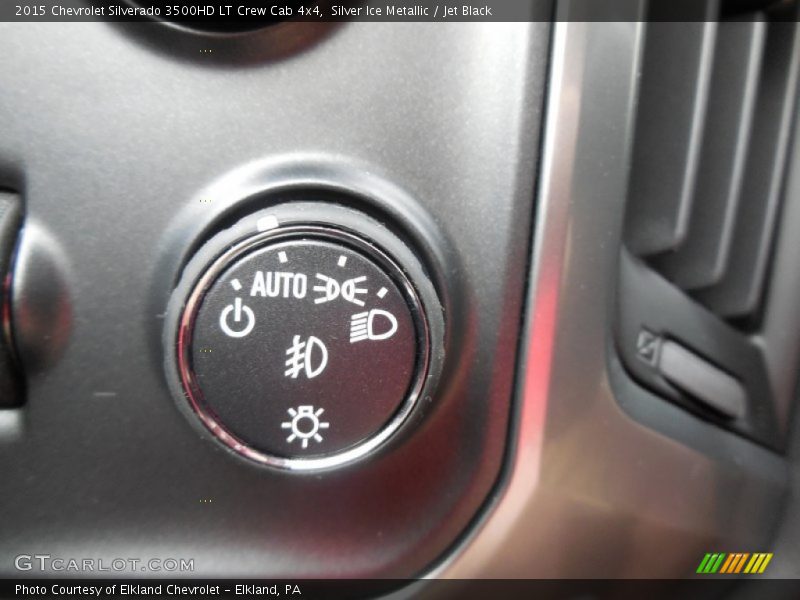 Silver Ice Metallic / Jet Black 2015 Chevrolet Silverado 3500HD LT Crew Cab 4x4