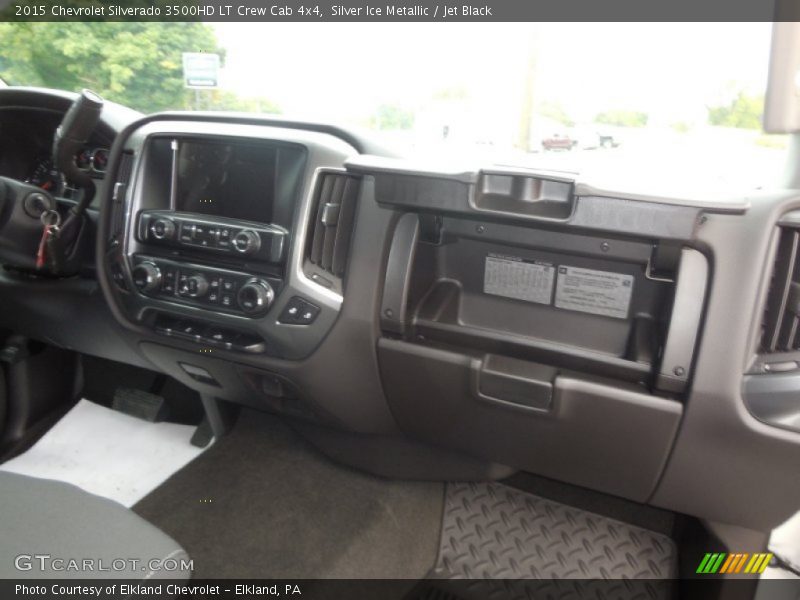 Silver Ice Metallic / Jet Black 2015 Chevrolet Silverado 3500HD LT Crew Cab 4x4