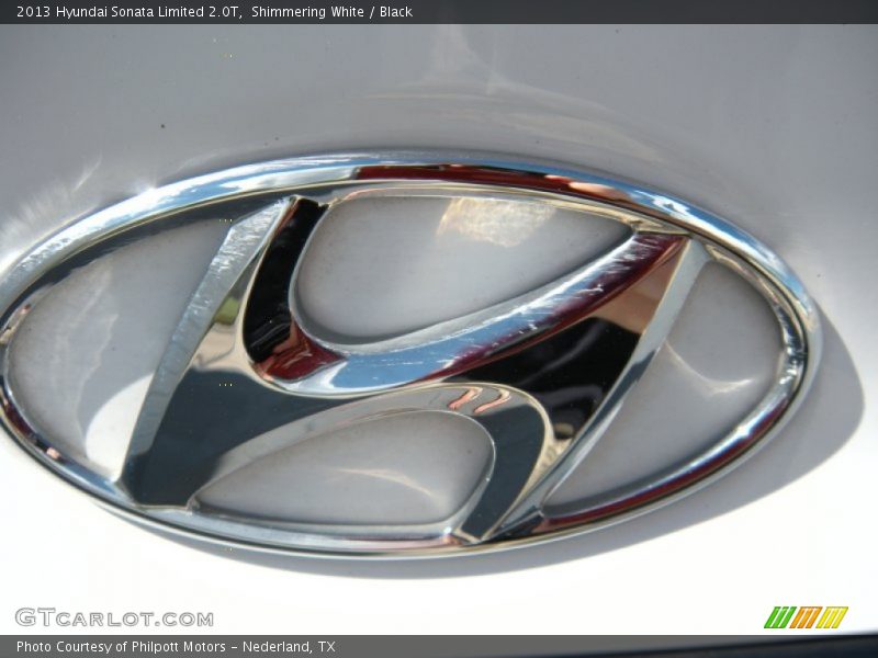 Shimmering White / Black 2013 Hyundai Sonata Limited 2.0T