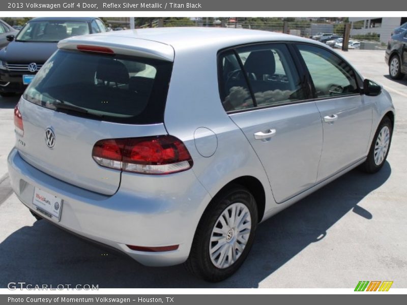 Reflex Silver Metallic / Titan Black 2013 Volkswagen Golf 4 Door